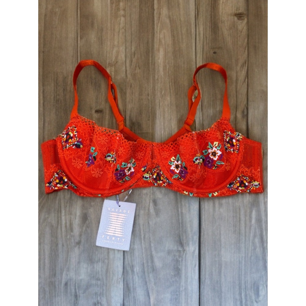 Savage X Fenty Floral Embroidered Lace Underwire Bra 40D Burnt Orange NWT